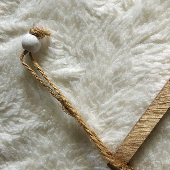 Two Wooden Die Cut Rustic Coastal Décor Wall Hangings - Picture 6 of 15